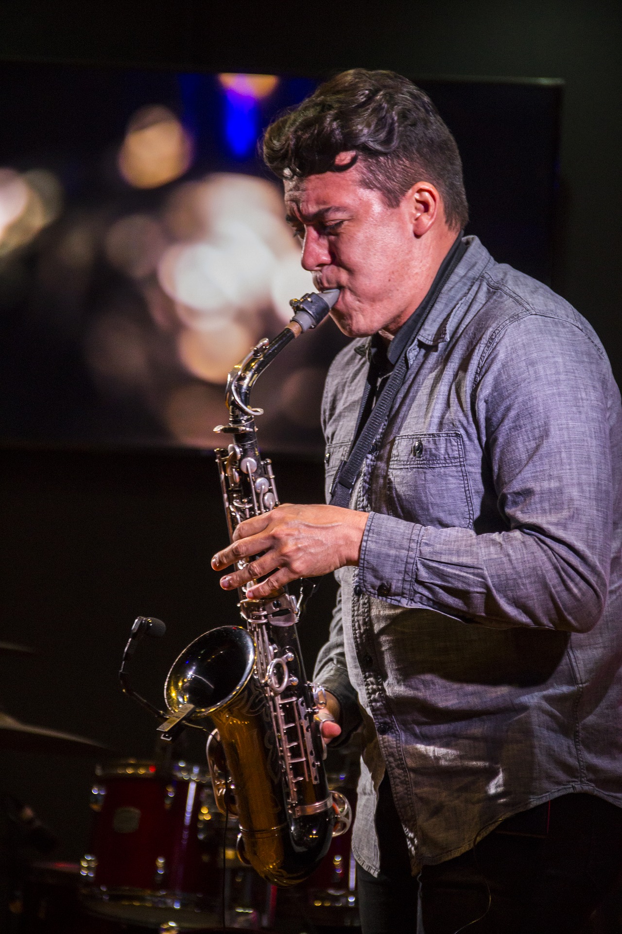 saxo-02